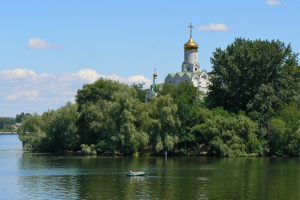 Монастирський острів, Дніпро